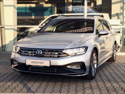 Volkswagen Passat 2.0 TDI 4M R-Line Variant