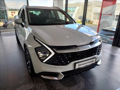 Kia Sportage 1.6 T-GDI MHEV 6MT TOP 4x4