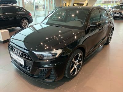 Audi A1 1.5 S line 35 TFSI 110kW automat