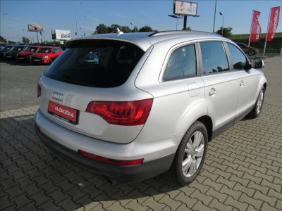 Audi Q7 3.0 TDI  SUV 8TT 7míst Quattro