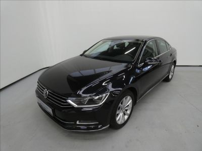 Volkswagen Passat 2.0 TDI 110kw Highline Sedan 6DSG