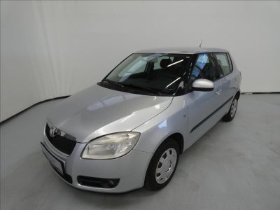 Škoda Fabia 1.4 16V Ambiente Hatchback
