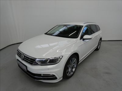 Volkswagen Passat 2.0 TDI R-line Variant 7DSG