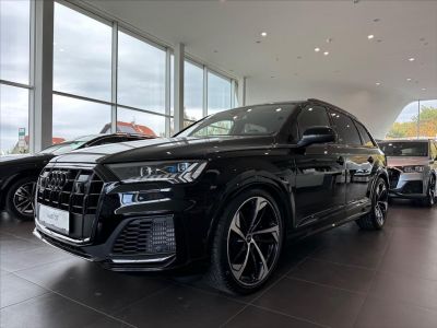 Audi SQ7 4.0   373 kW quattro 8TT
