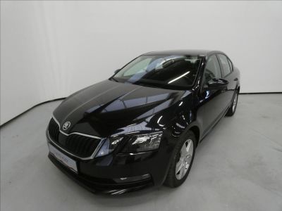 Škoda Octavia 1.6 TDI AmbitionPlus  Liftback