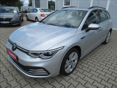 Volkswagen Golf 1.5 eTSI  mHEV 7DSG Style Variant