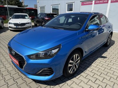 Hyundai i30 1.0 T-GDI Fastback Trikolor