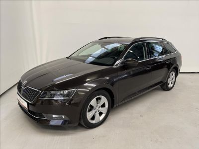 Škoda Superb 2.0 TDI  7DSG Ambition