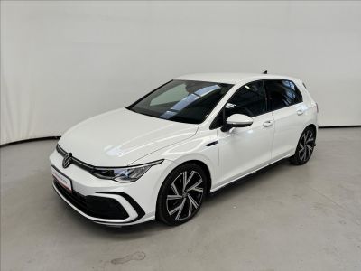 Volkswagen Golf 1.5 TSI  R-line