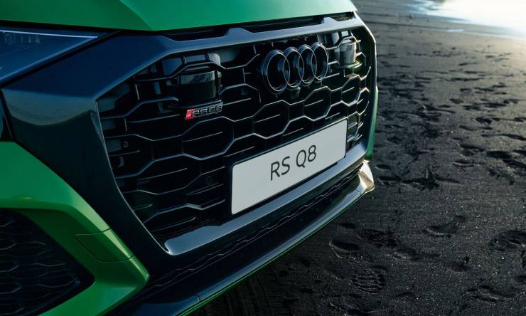 audi-rs-q8-detail-front