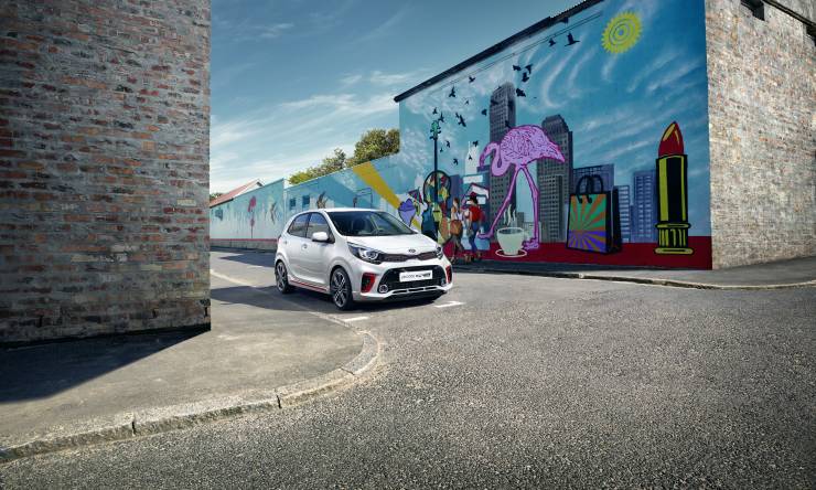 kia_picanto_go_discover_more._gt_line_my18_print_image_a-ud_11758_65576