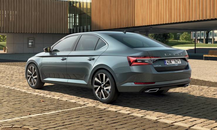 skoda-superb-m62-exterior-06.cf6774c5a0846cac9ceef2bef8b491f7.fill-1920x960